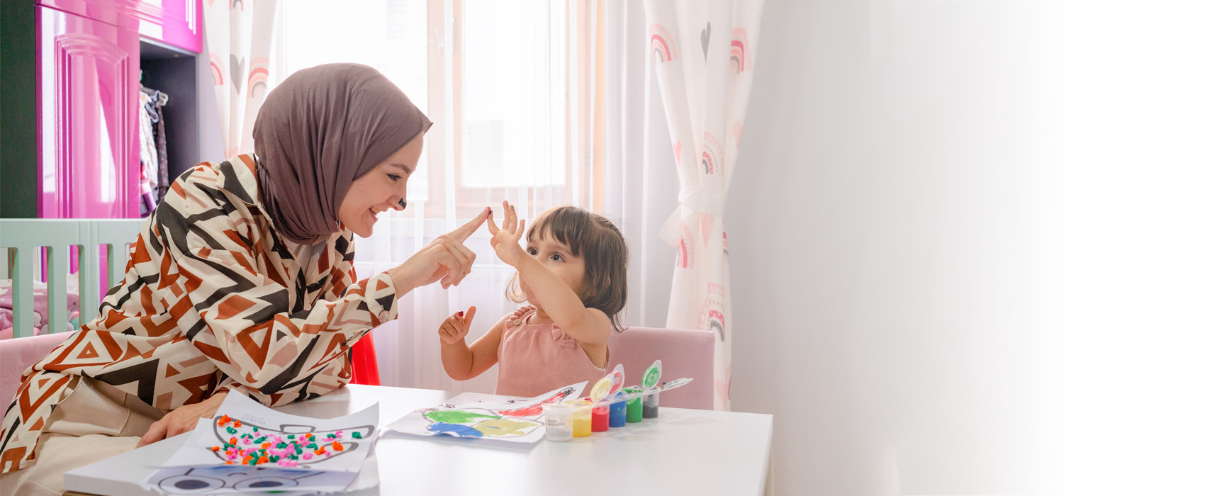 Creative Corner - Fun Free Creative Activities - Middle East Hero RTL