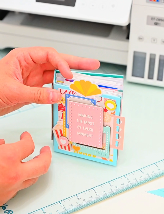 Álbum Scrapbooking de Obed Marshall