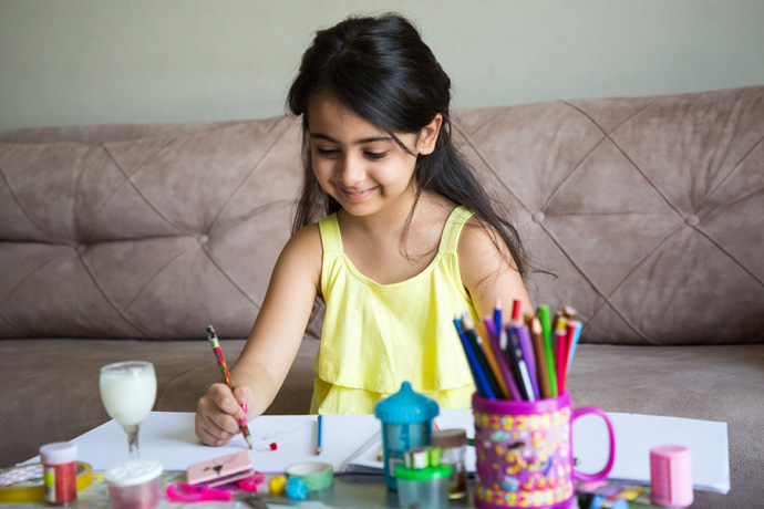 Creative-Corner-Middle-East-Kids-Corner-Card